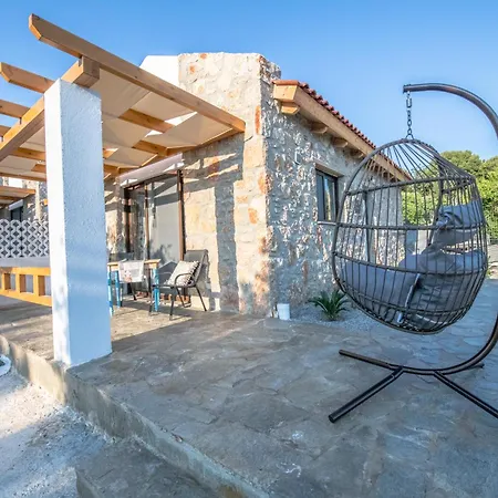 Ferienhaus To Stolidi Tis Psinthou *