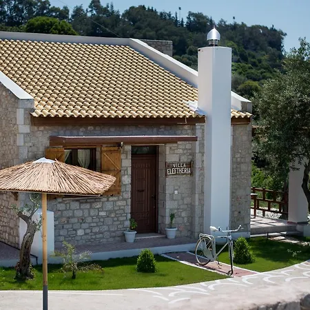 To Stolidi Tis Psinthou *