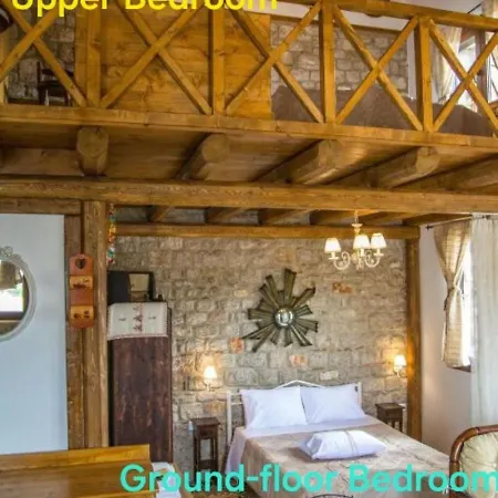 Casa de Férias To Stolidi Tis Psinthou