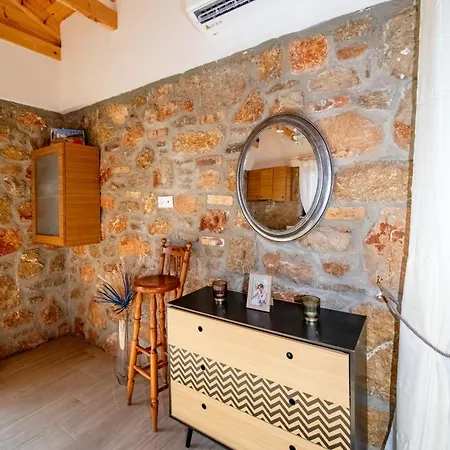 Vakantiehuis To Stolidi Tis Psinthou Psinthos
