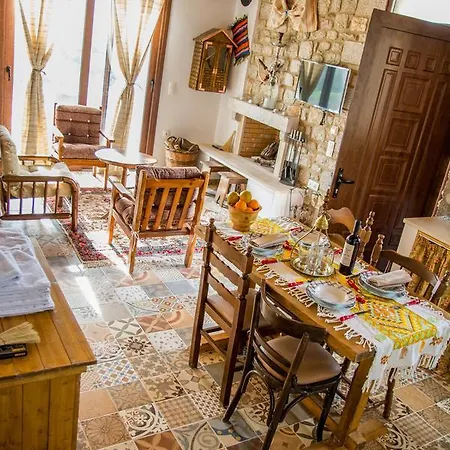 Casa de Férias To Stolidi Tis Psinthou *