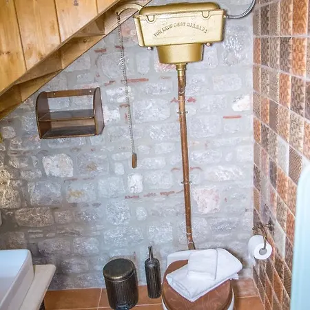 Casa de Férias To Stolidi Tis Psinthou *