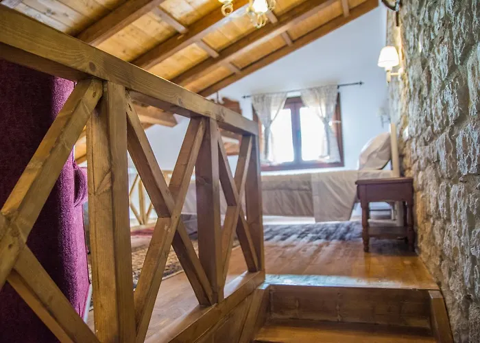 To Stolidi Tis Psinthou * Pszínthosz