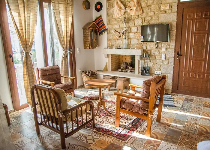 Vakantiehuis To Stolidi Tis Psinthou *