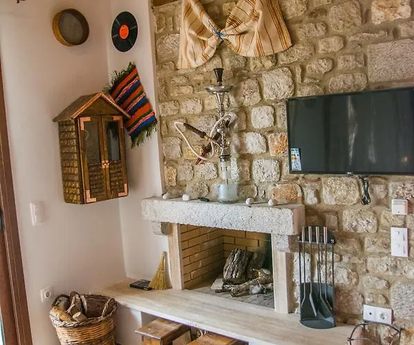 To Stolidi Tis Psinthou * Pszínthosz