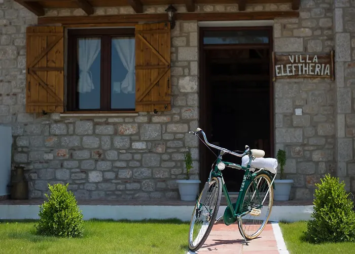 To Stolidi Tis Psinthou *