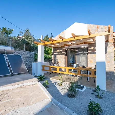 Holiday home To Stolidi Tis Psinthou Psinthos