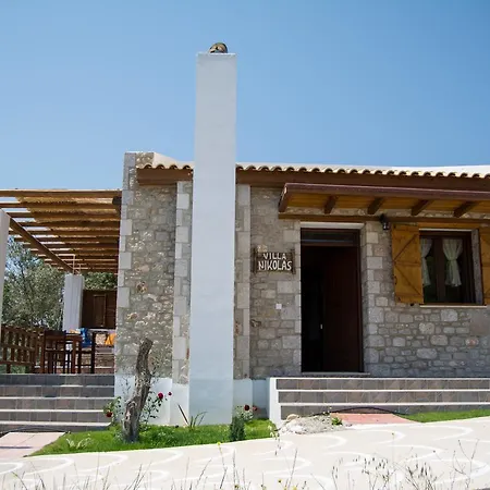 Holiday home To Stolidi Tis Psinthou Psinthos