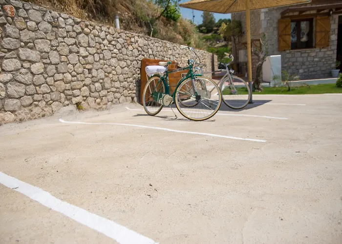 To Stolidi Tis Psinthou * Ψίνθος